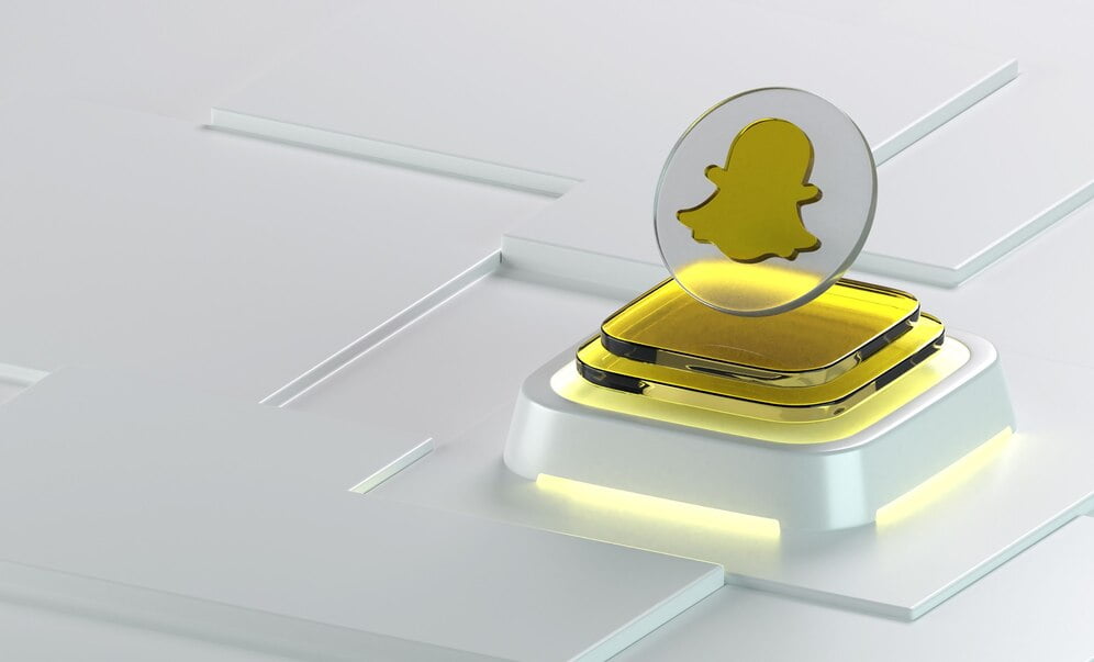 تسجيل الدخول لسناب شات برقم الجوال - انشاء حساب Snapchat 2 snapchat glass geometry shape 3d icon rendering 235528 674
